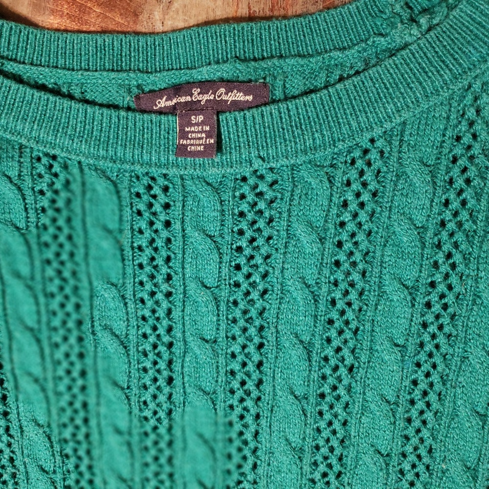 American eagle sweater